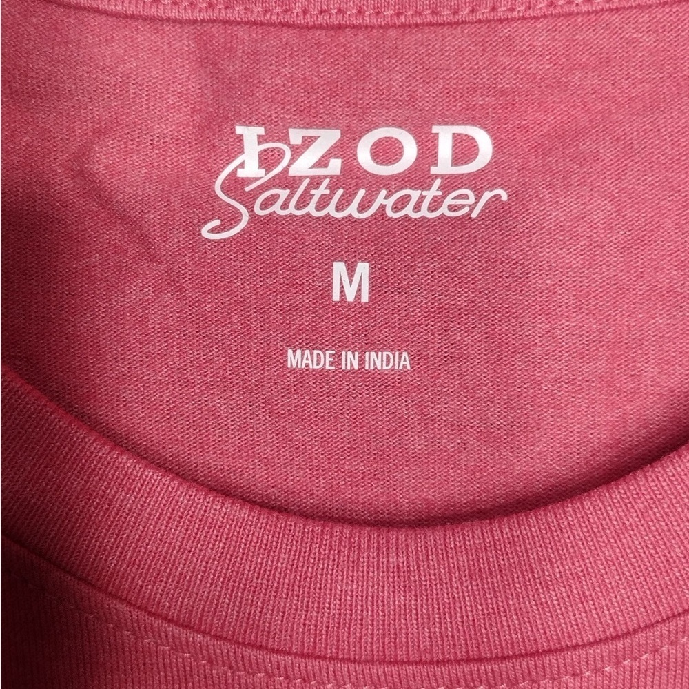 IZOD Men's Red Graphic T-Shirt size M brand new - Picture 7 of 9